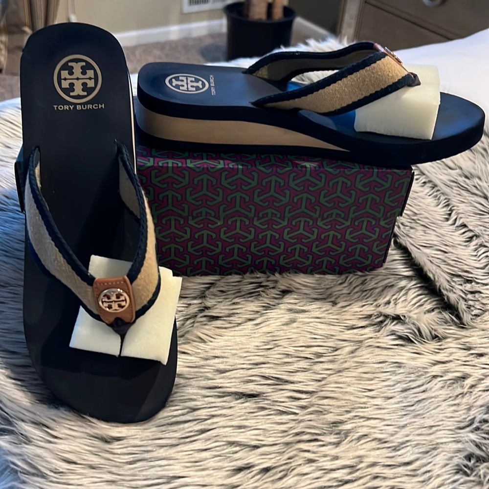 Tory Burch frankie wedge 10